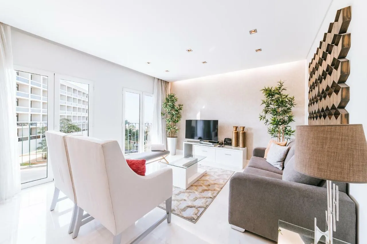 Luxury Apartment With Views Funchal