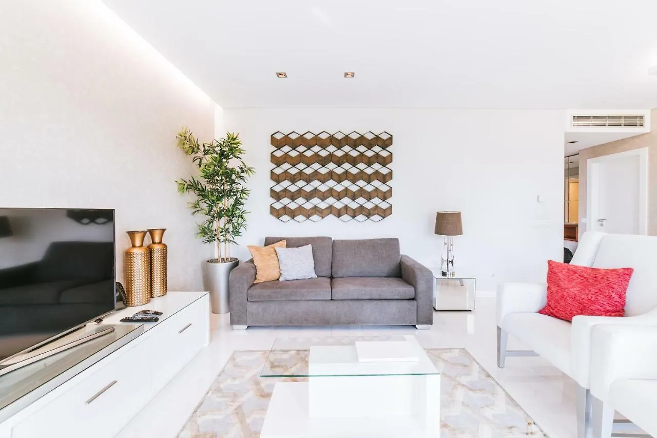 Luxury Apartment With Views Funchal  0*, Funchal (Madeira)
